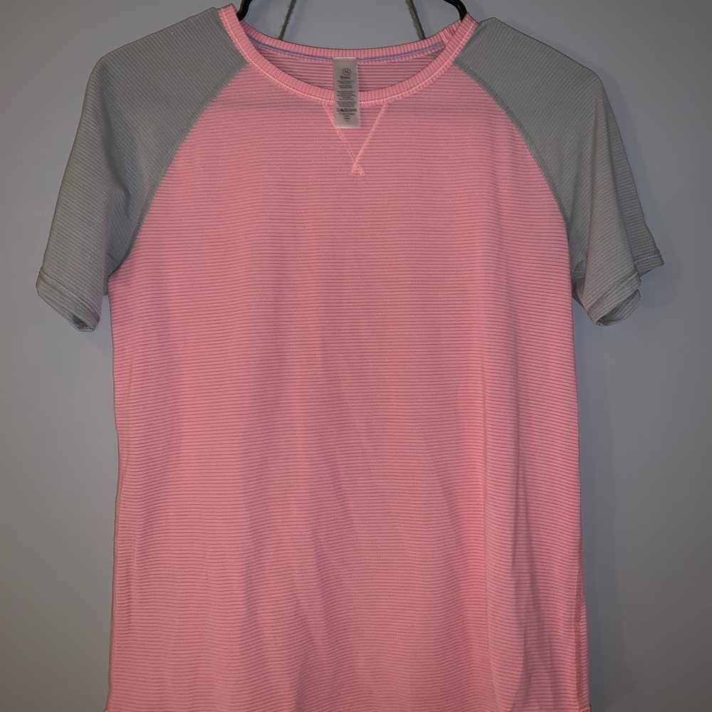 Ivivva athletic shirt